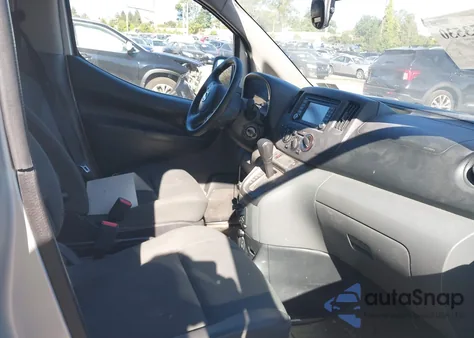 2016 Nissan Nv200 Sv from USA, damaged, VIN 3N6CM0KN1GK701415